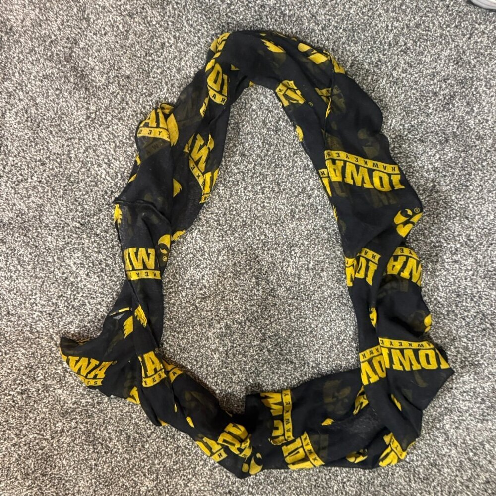 🏈 Iowa Hawkeyes 🏈 Infinity scarf